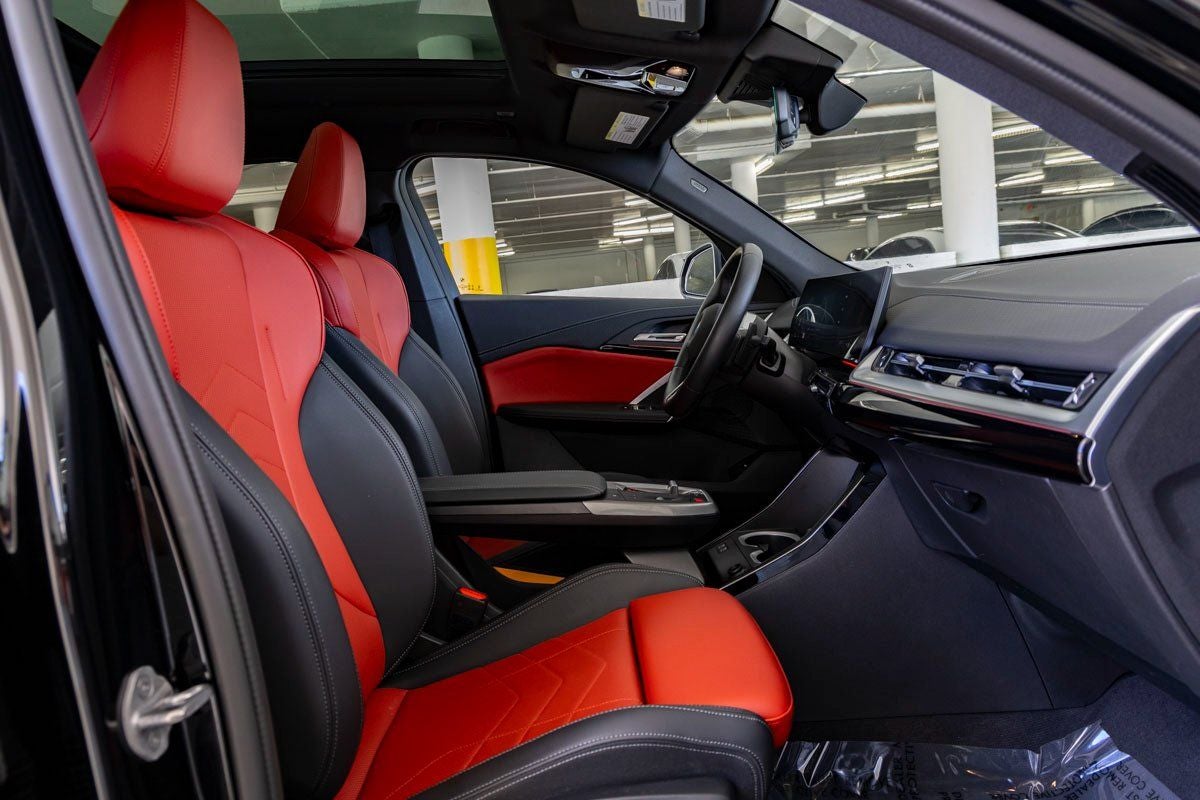 2025 BMW X2 xDrive28i