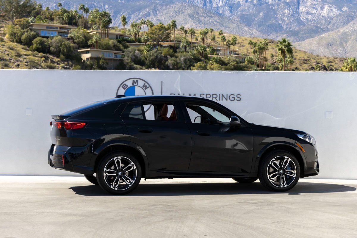 2025 BMW X2 xDrive28i