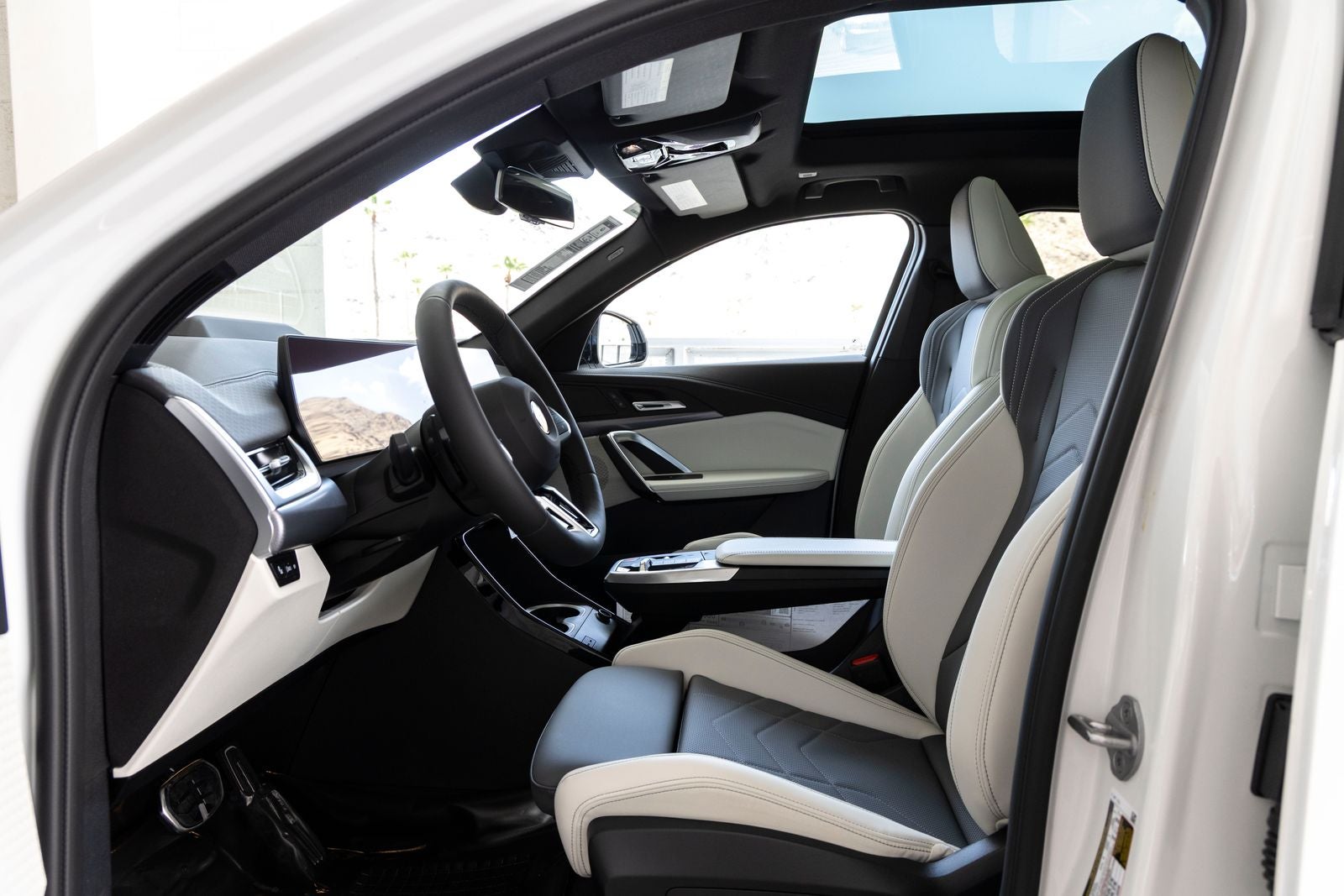 2026 BMW X2 xDrive28i