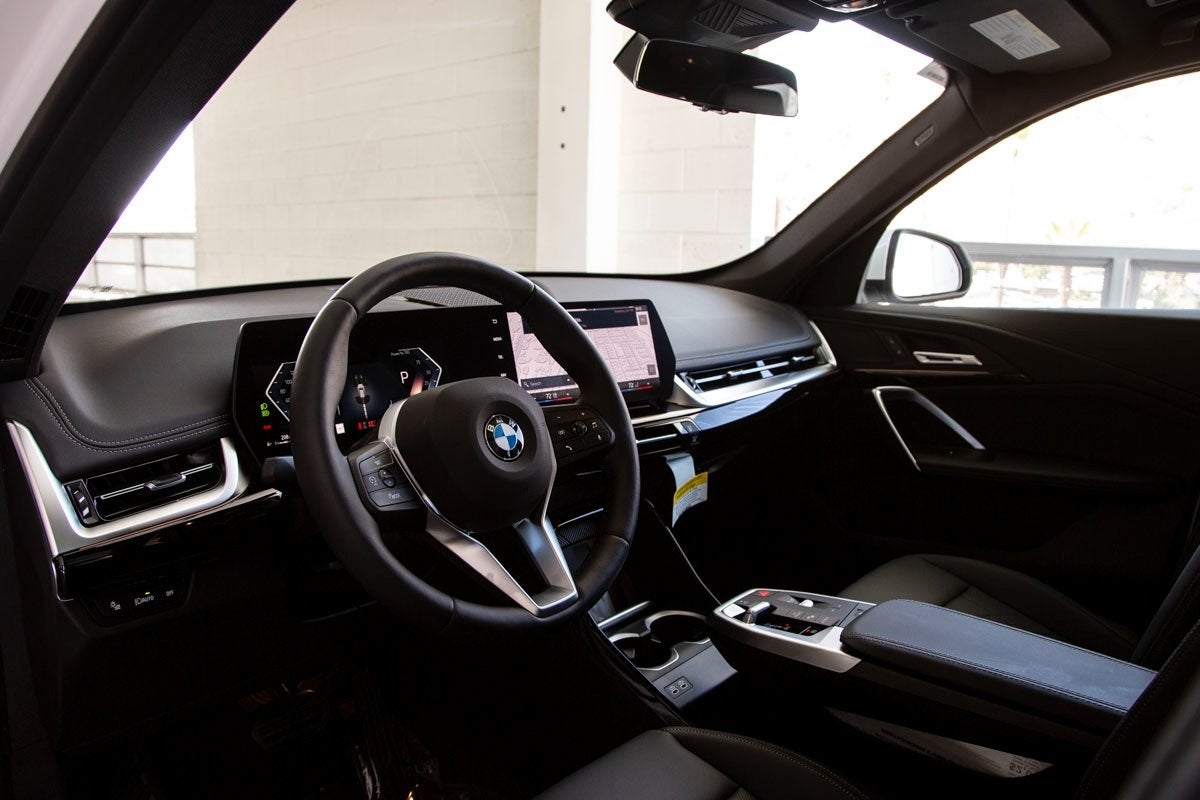 2025 BMW X1 xDrive28i