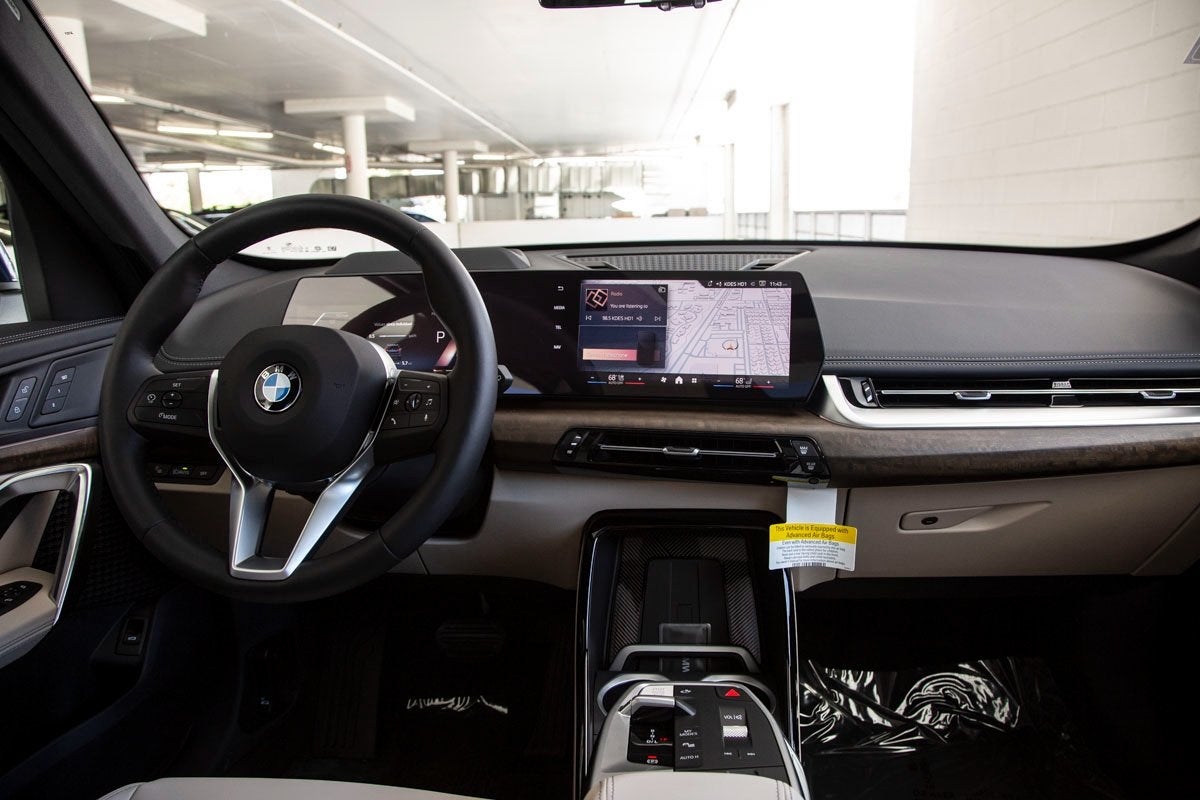 2025 BMW X1 xDrive28i
