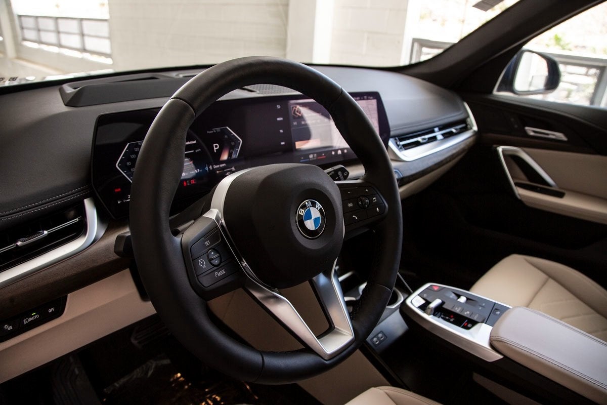 2025 BMW X1 xDrive28i