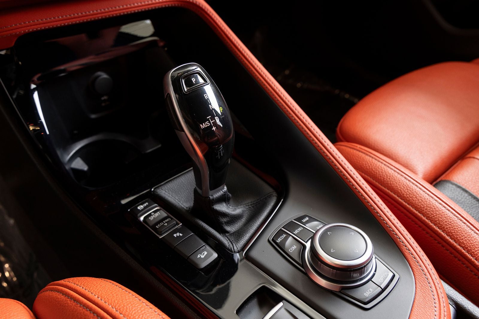 2022 BMW X2 M35i