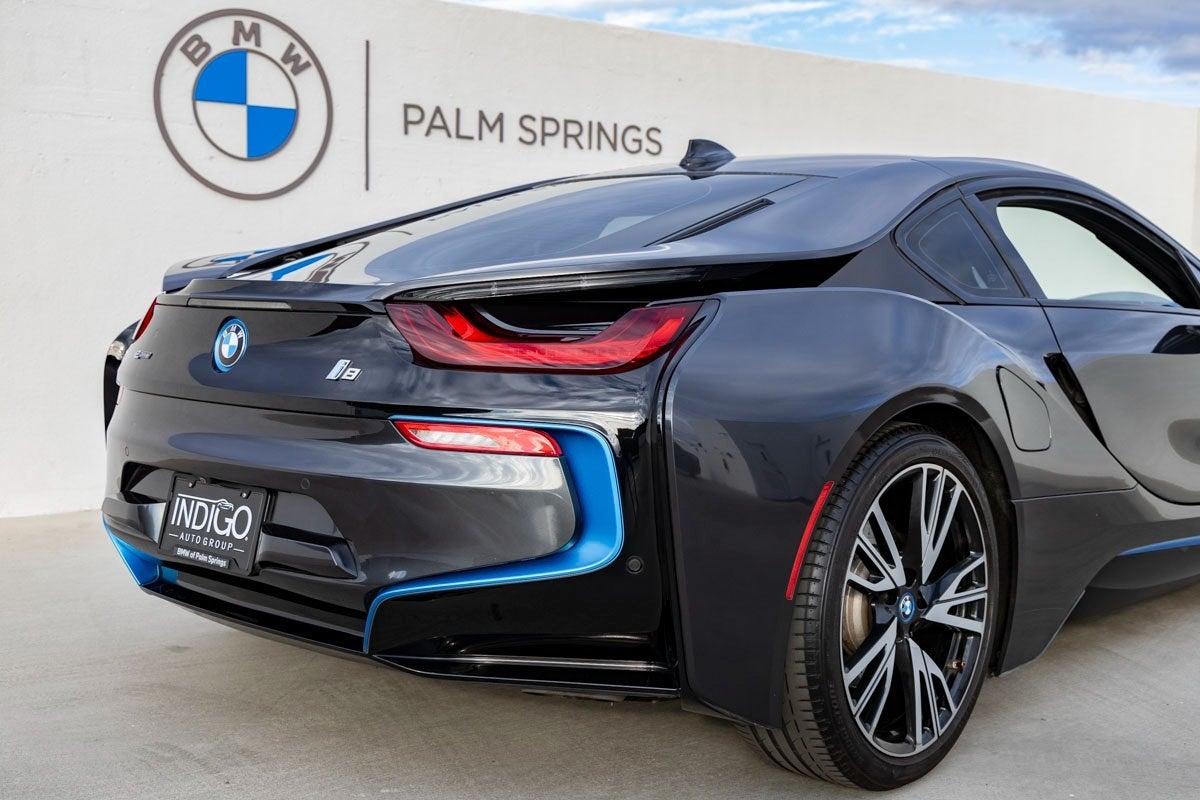 2016 BMW i8 Base