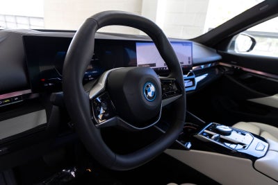 2025 BMW i5 eDrive40 eDrive40