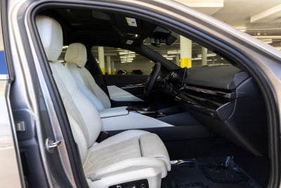 2025 BMW i5 eDrive40 eDrive40