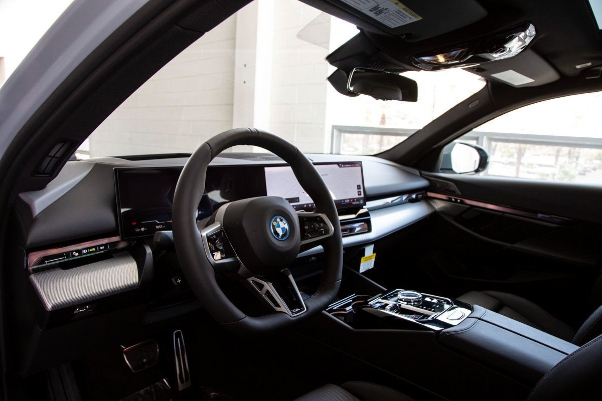 2026 BMW i5 xDrive40 xDrive40