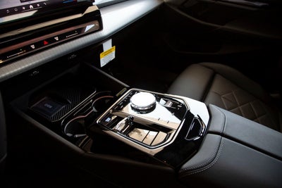 2026 BMW i5 xDrive40 xDrive40