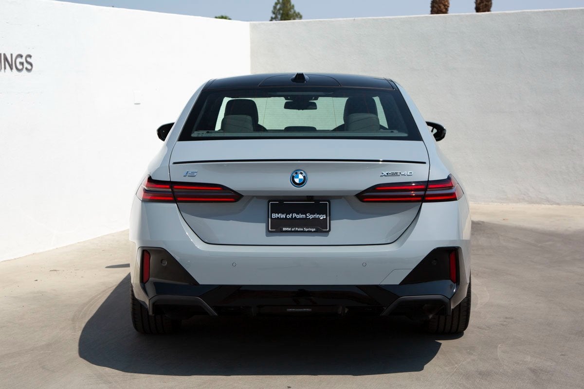 2026 BMW i5 xDrive40 xDrive40