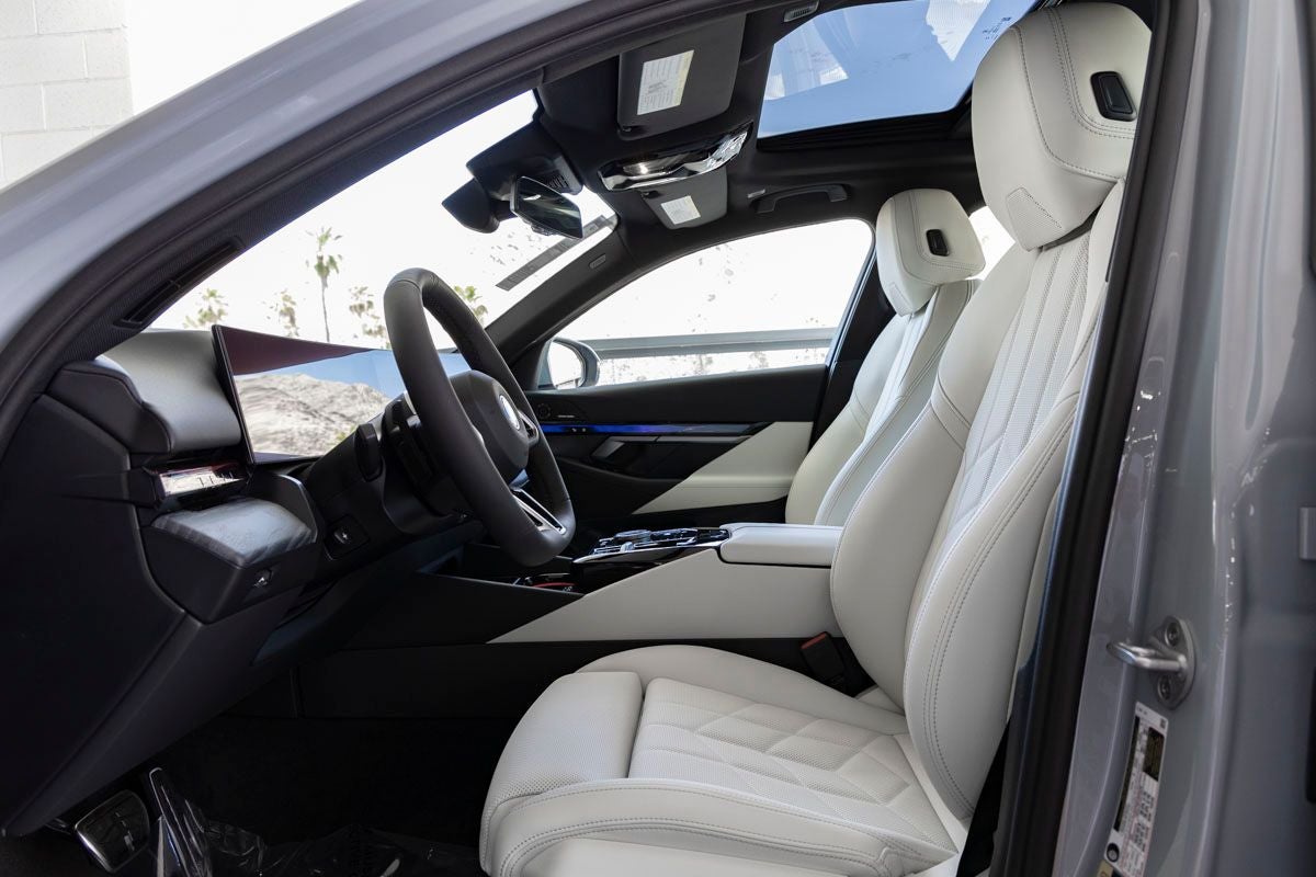 2027 BMW i5 xDrive40