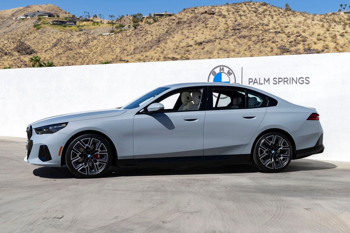 2027 BMW i5 xDrive40