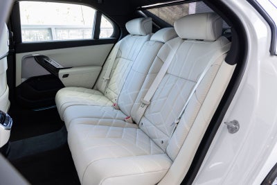2026 BMW i7 eDrive50