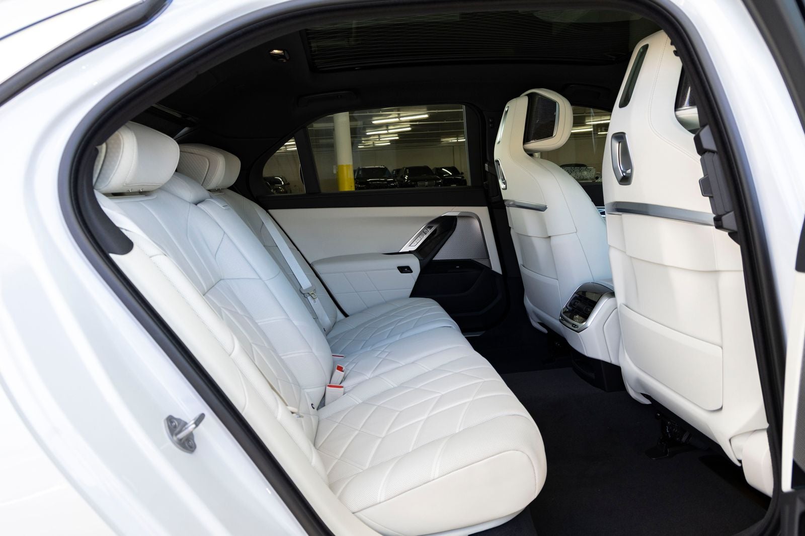 2026 BMW i7 eDrive50