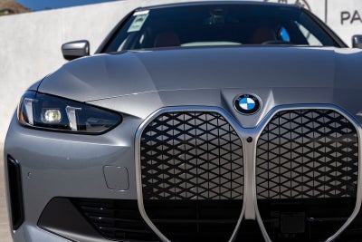2026 BMW i4 xDrive40
