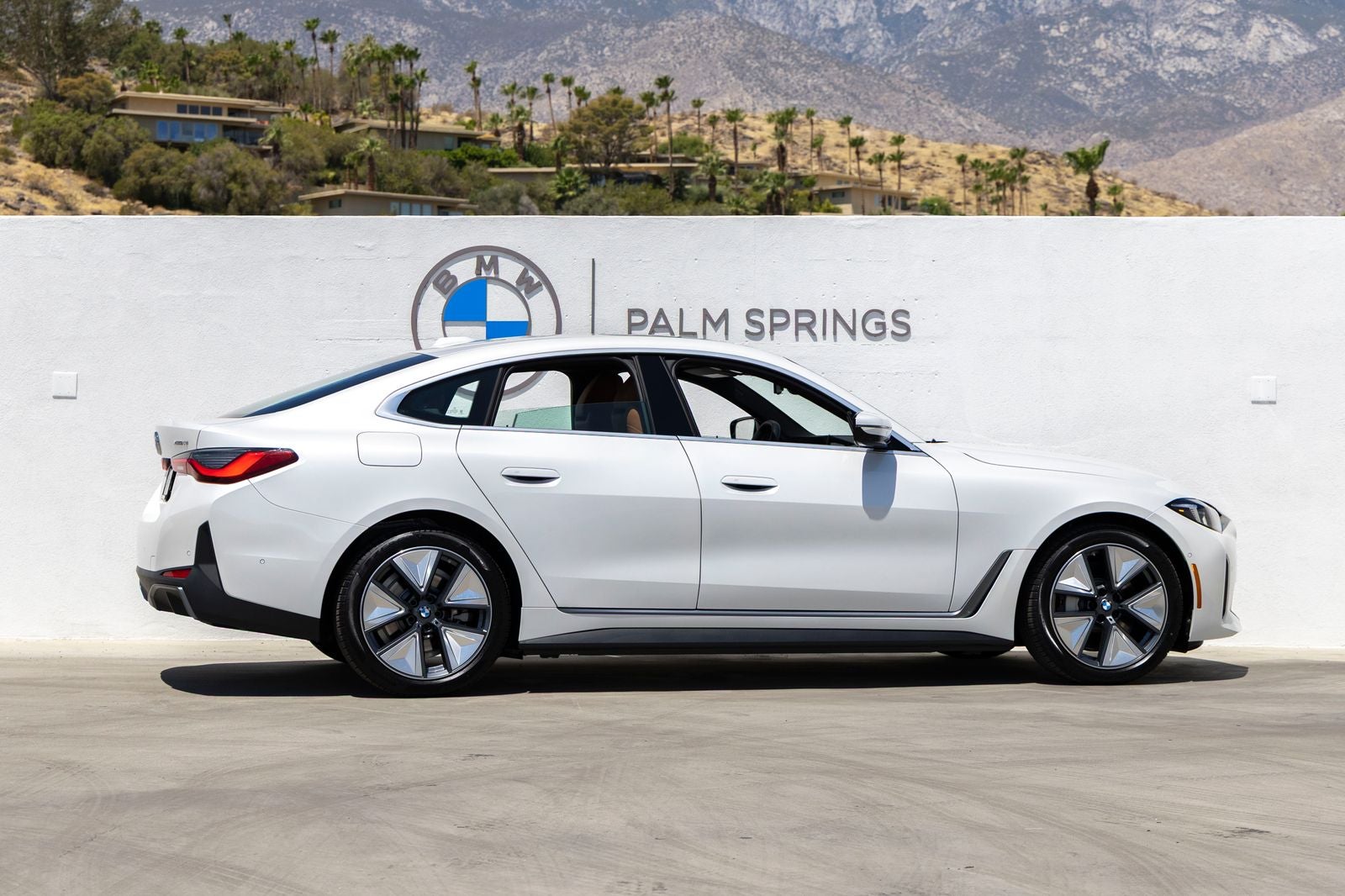 2026 BMW i4 xDrive40
