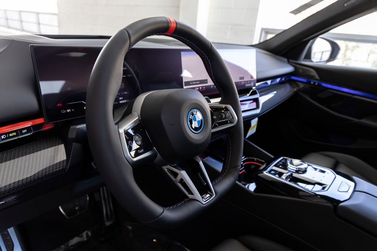 2026 BMW i5 M60