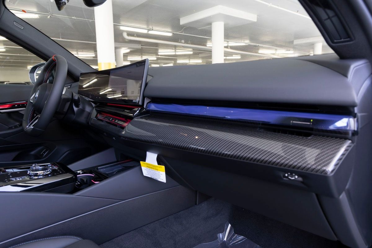 2026 BMW i5 M60