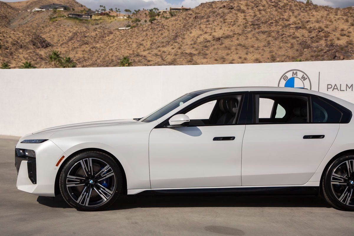 2025 BMW i7 xDrive60