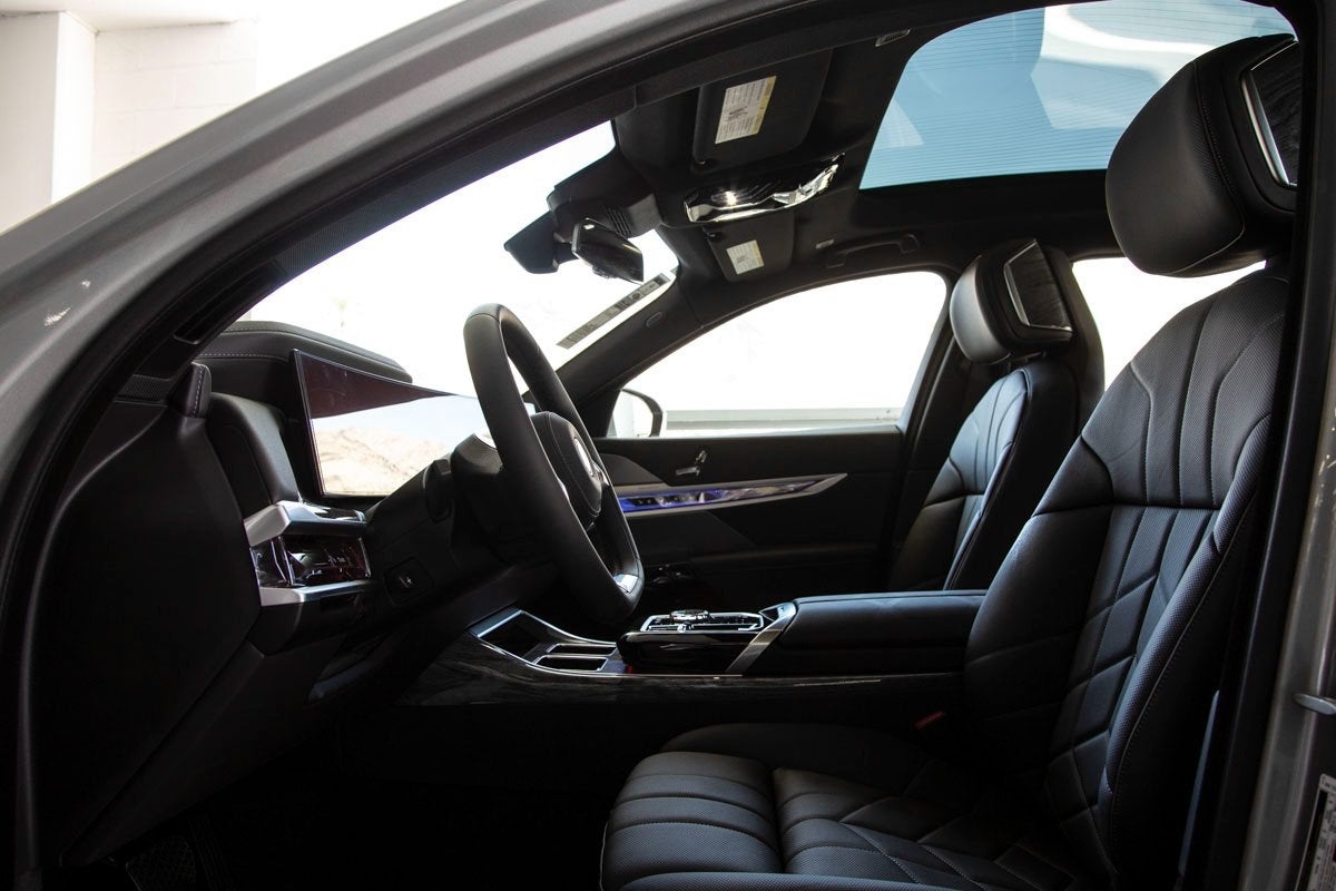2025 BMW i7 xDrive60