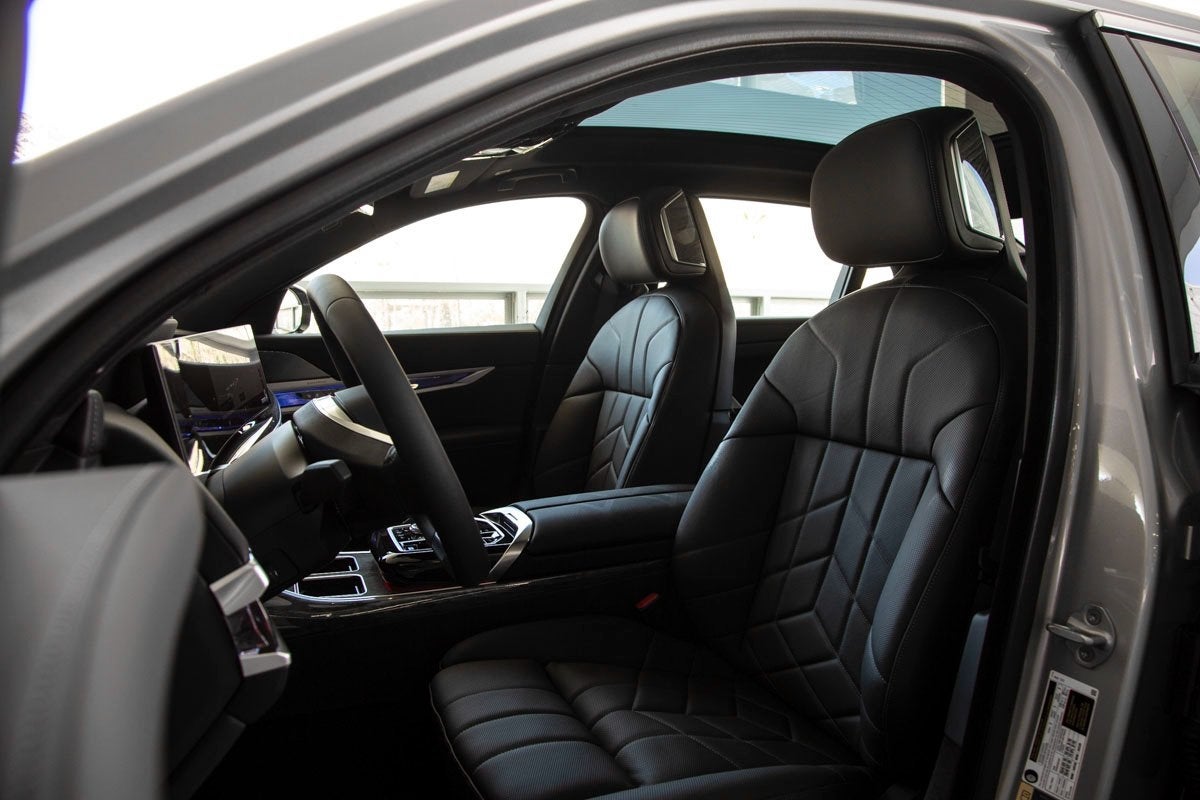 2025 BMW i7 xDrive60