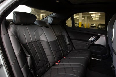 2025 BMW i7 xDrive60 xDrive60