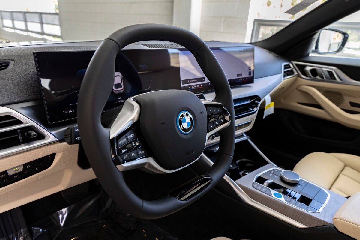 2026 BMW i4 eDrive40