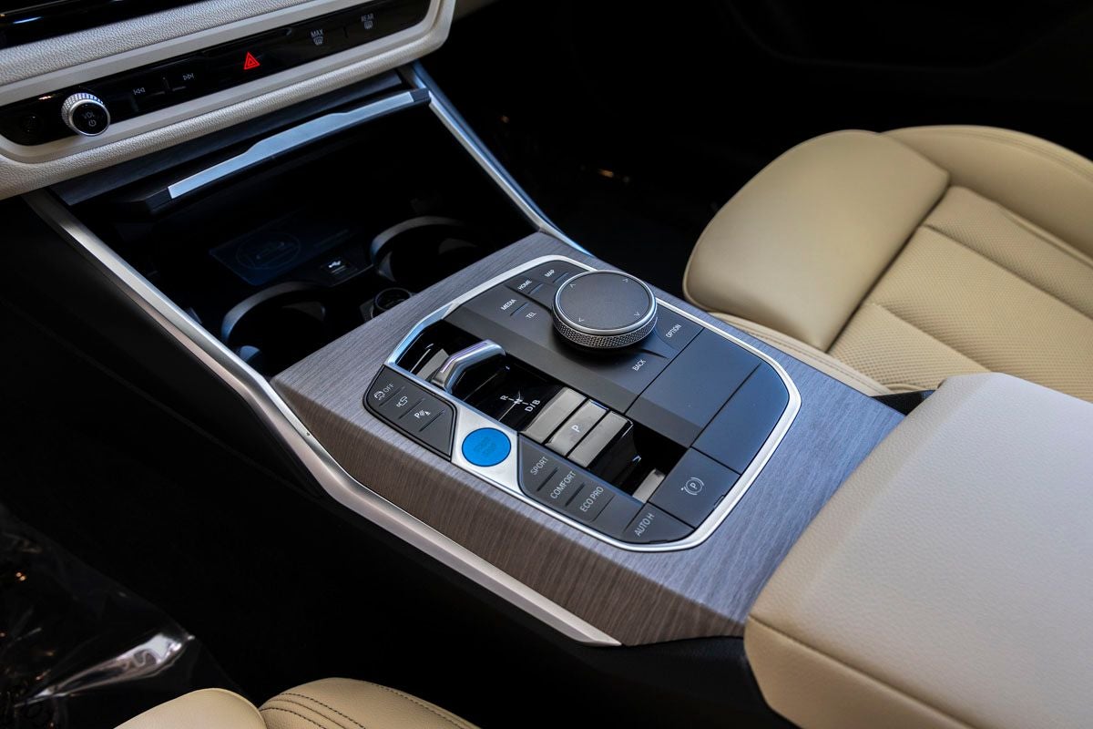 2026 BMW i4 eDrive40