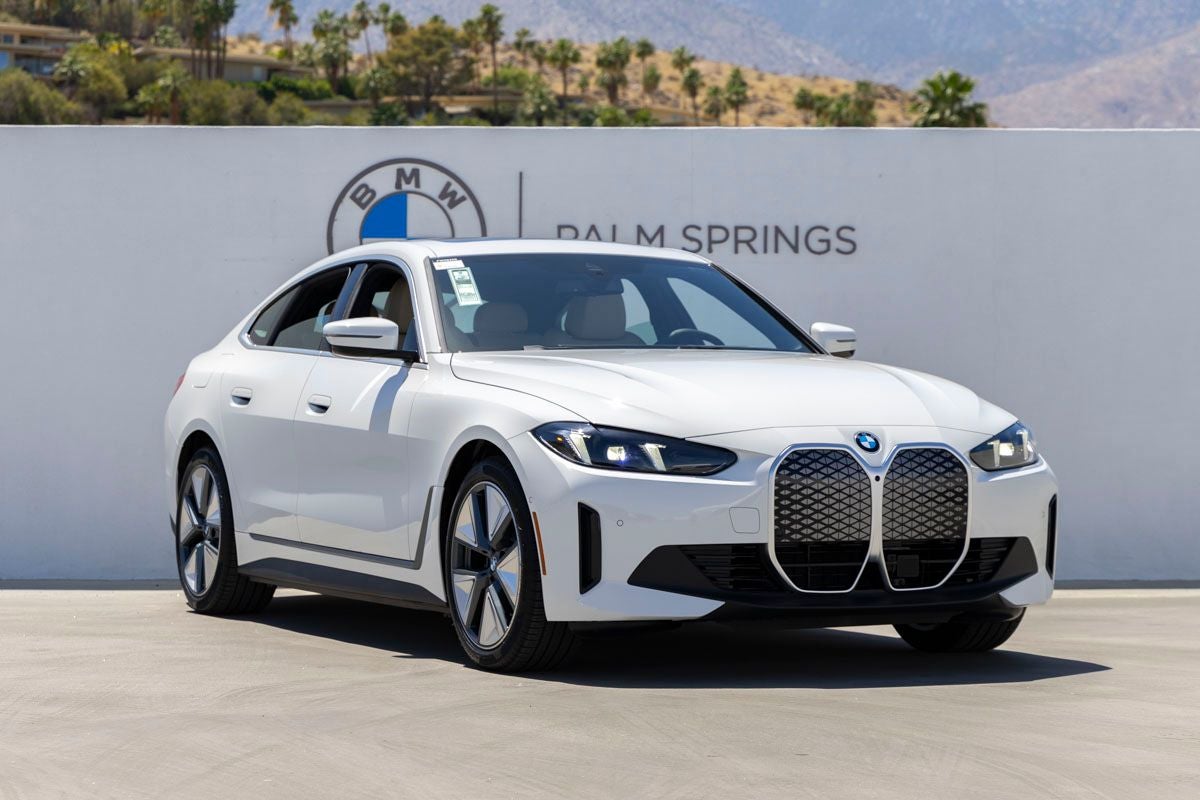 2026 BMW i4 eDrive40
