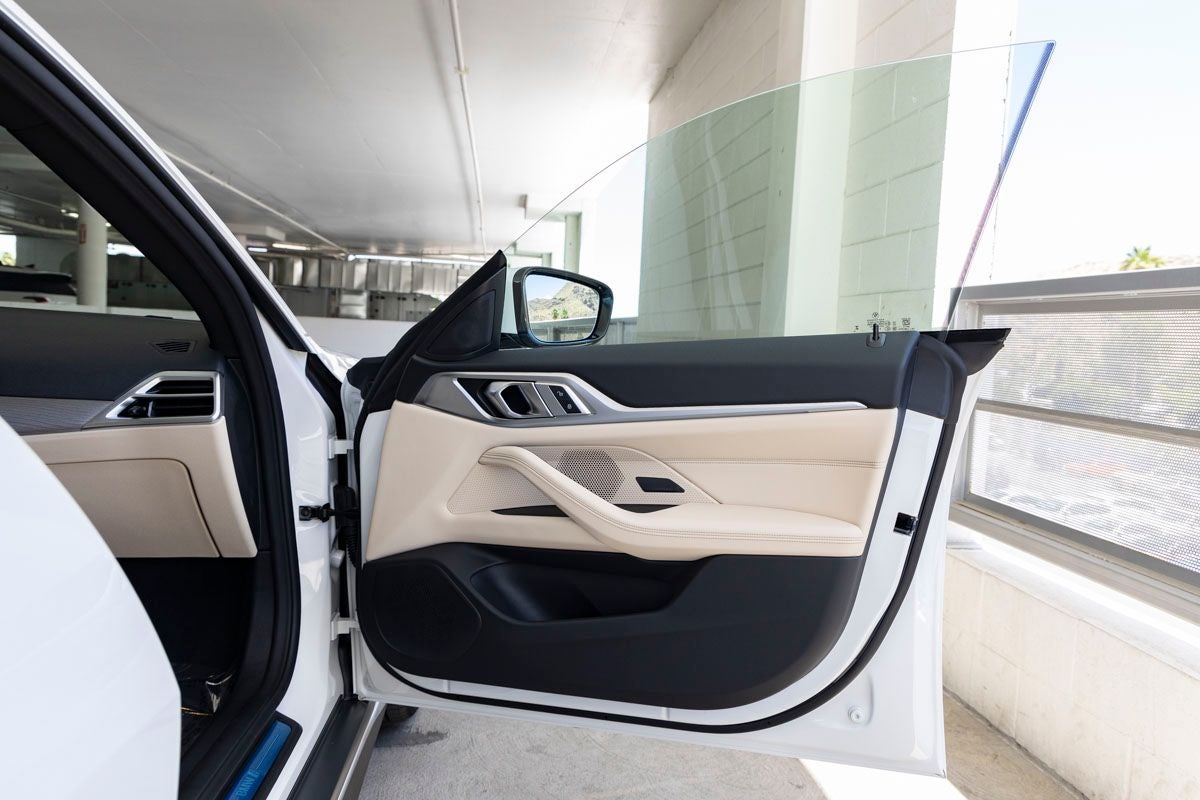 2026 BMW i4 eDrive40