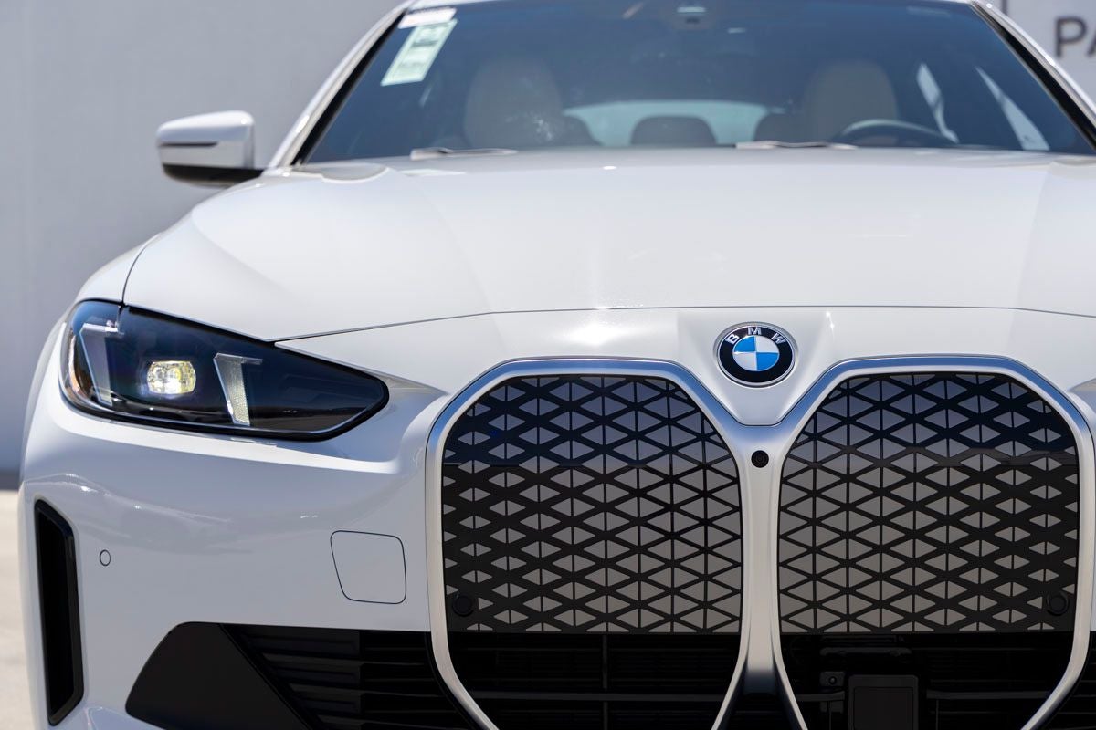 2026 BMW i4 eDrive40