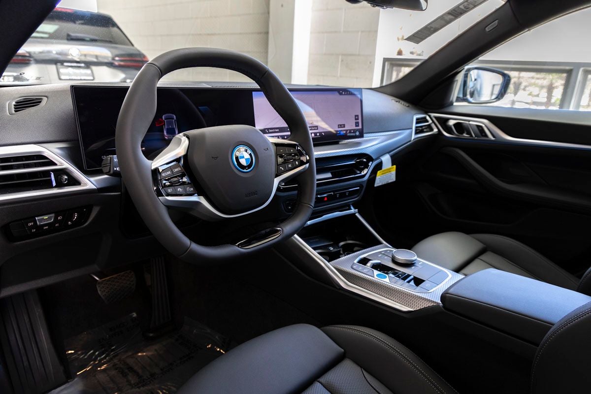 2026 BMW i4 eDrive40