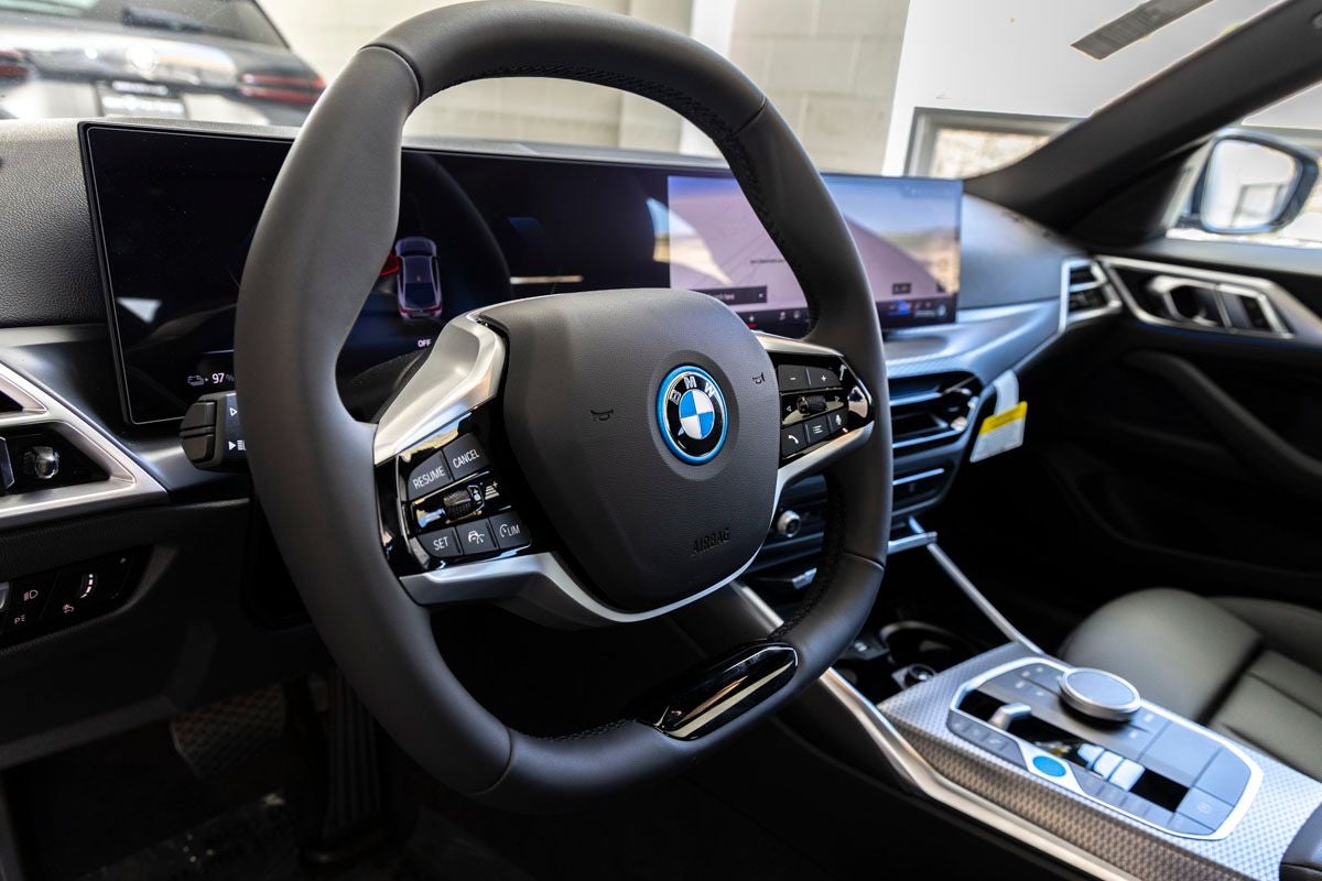 2026 BMW i4 eDrive40
