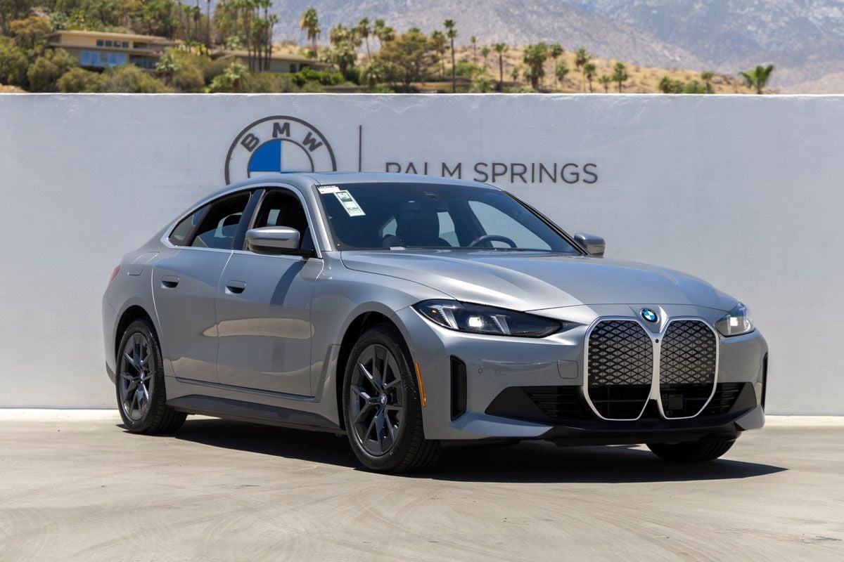2026 BMW i4 eDrive40
