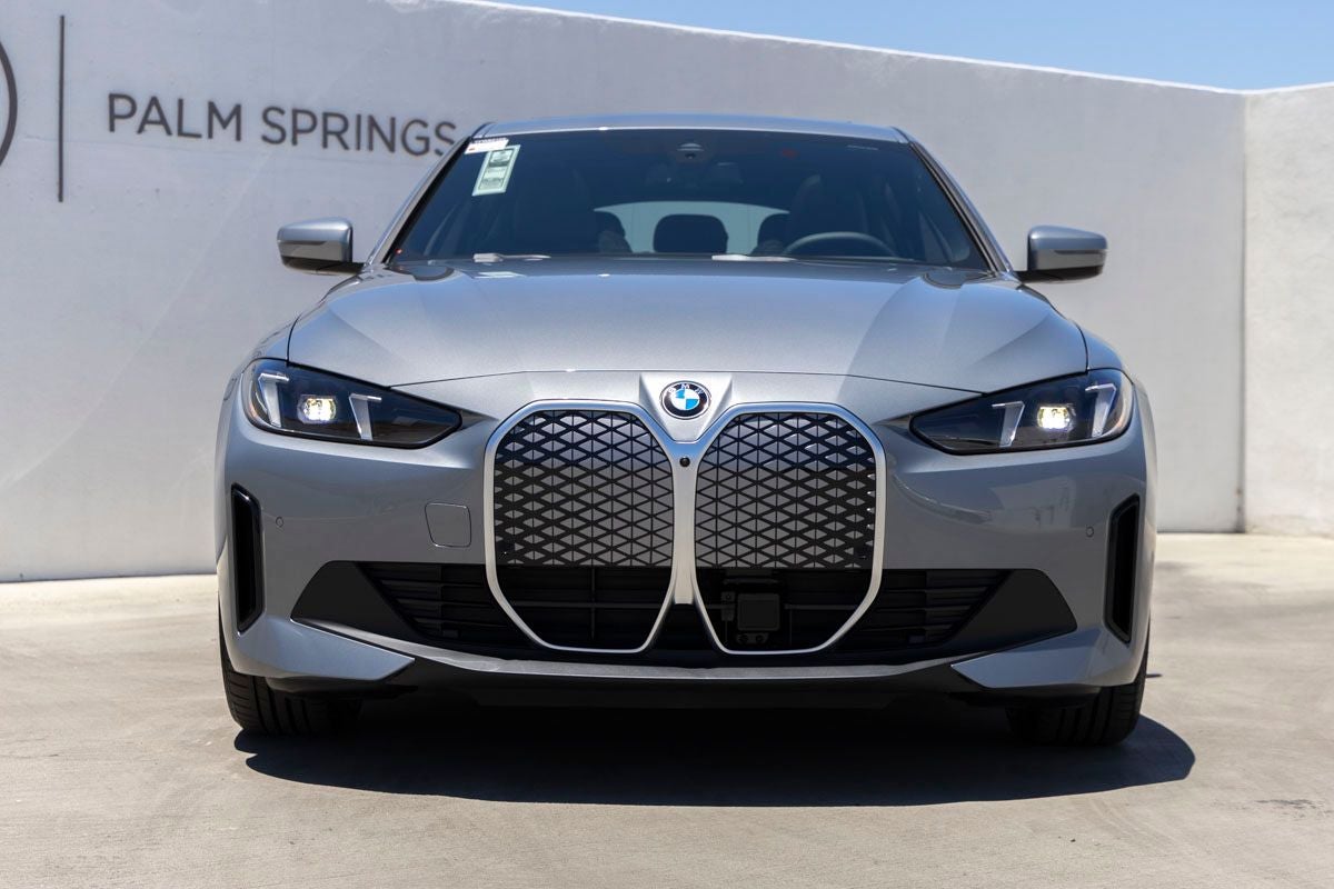 2026 BMW i4 eDrive40