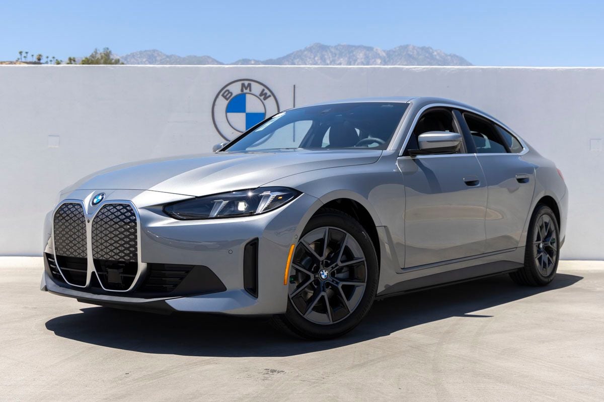 2026 BMW i4 eDrive40