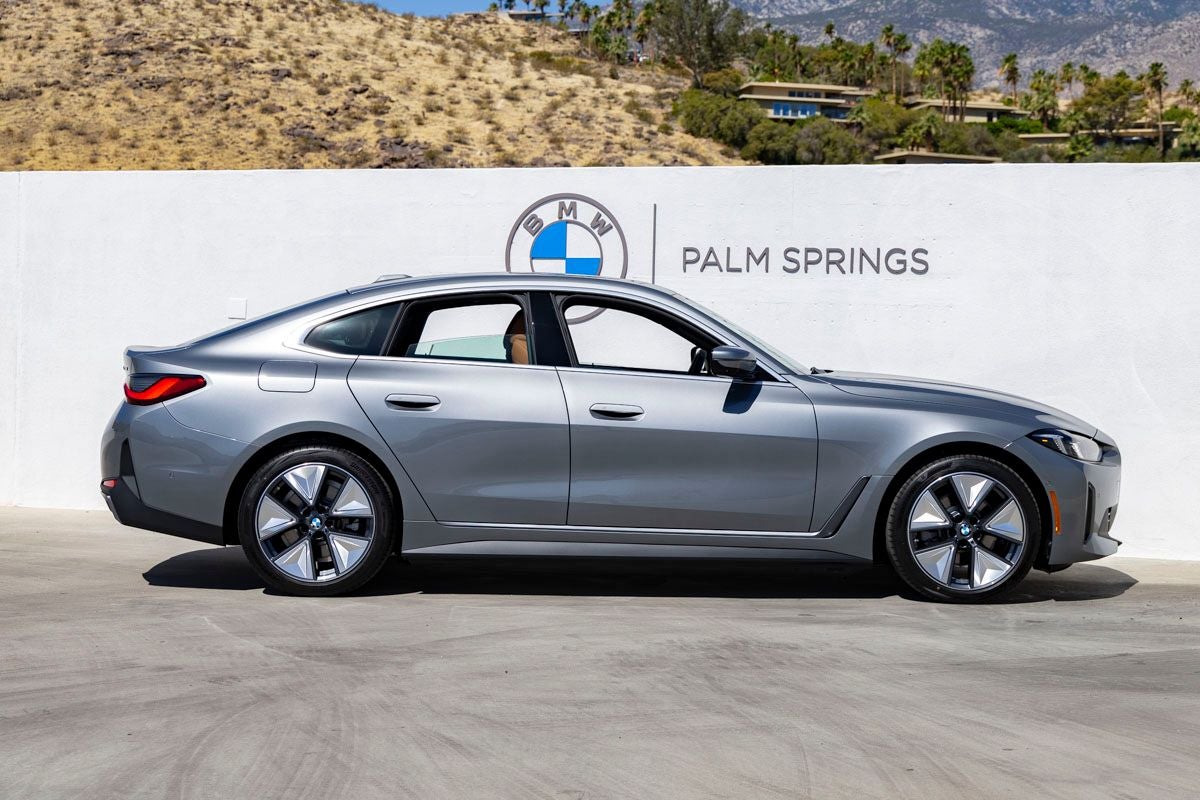 2026 BMW i4 eDrive40