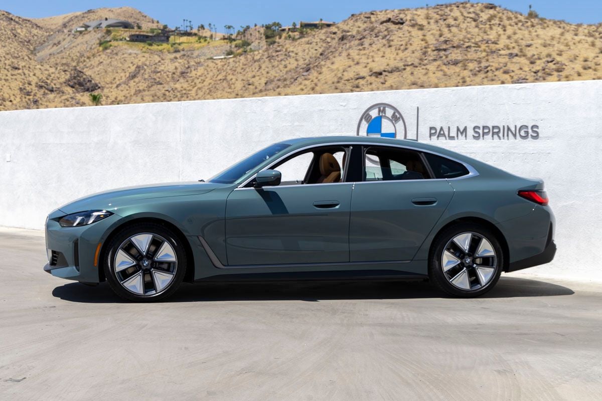 2026 BMW i4 eDrive40
