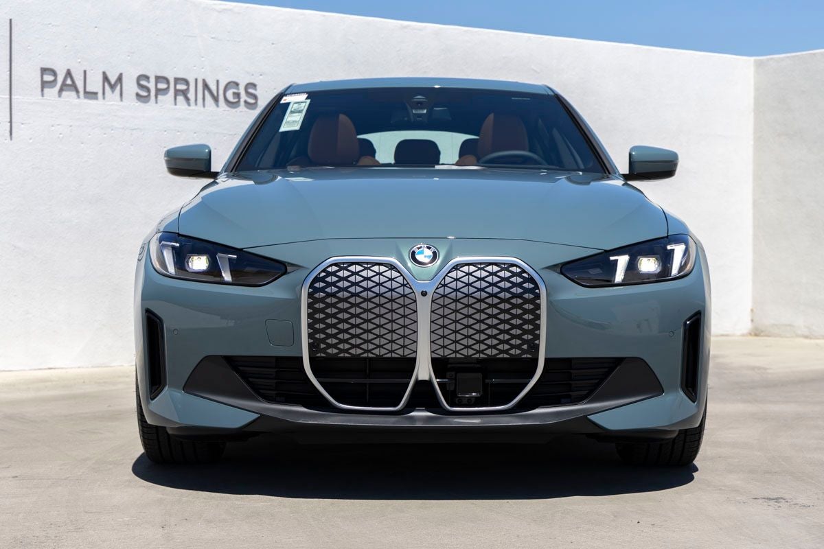 2026 BMW i4 eDrive40