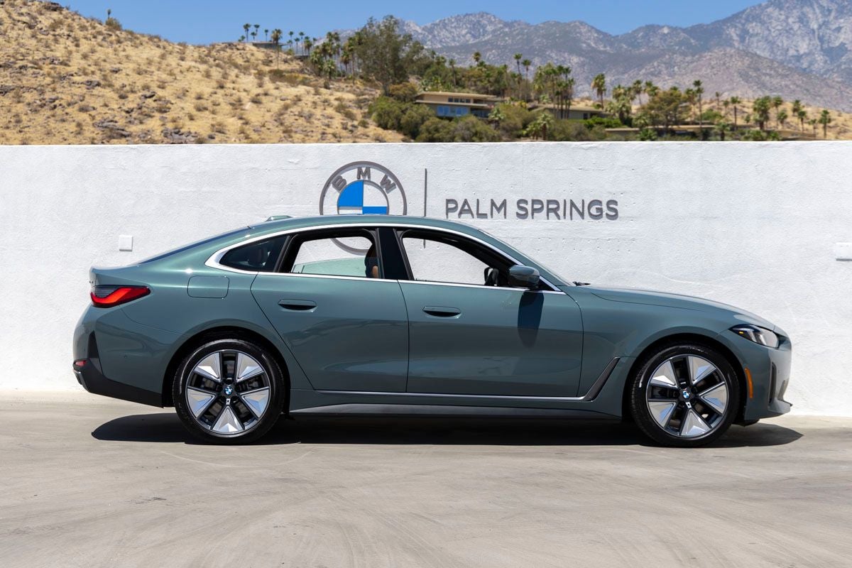 2026 BMW i4 eDrive40