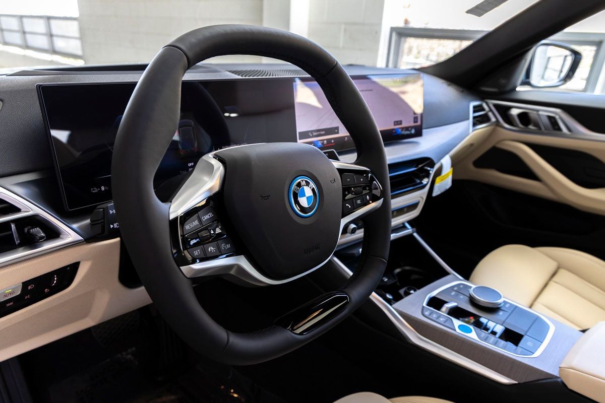 2026 BMW i4 eDrive40
