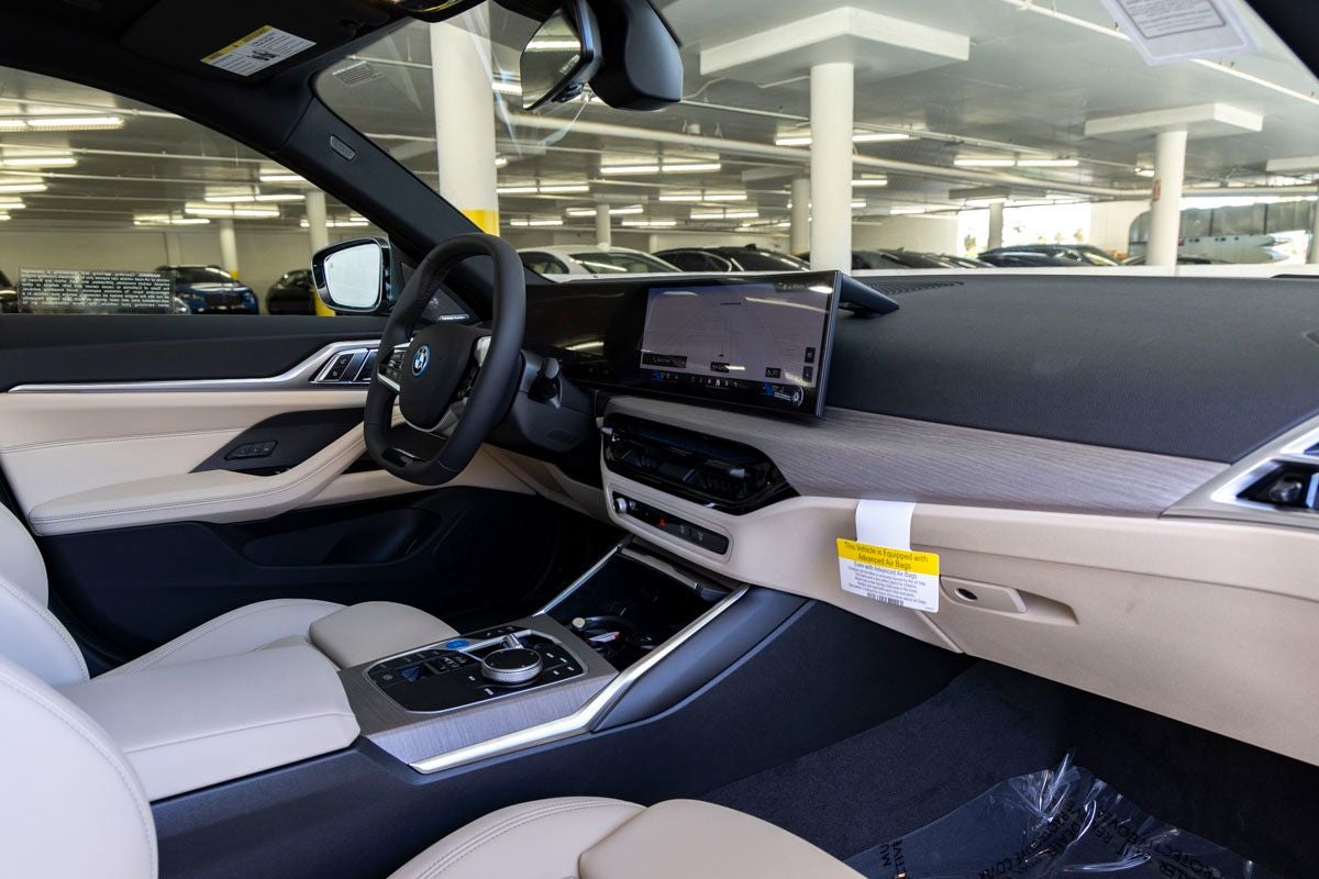 2026 BMW i4 eDrive40