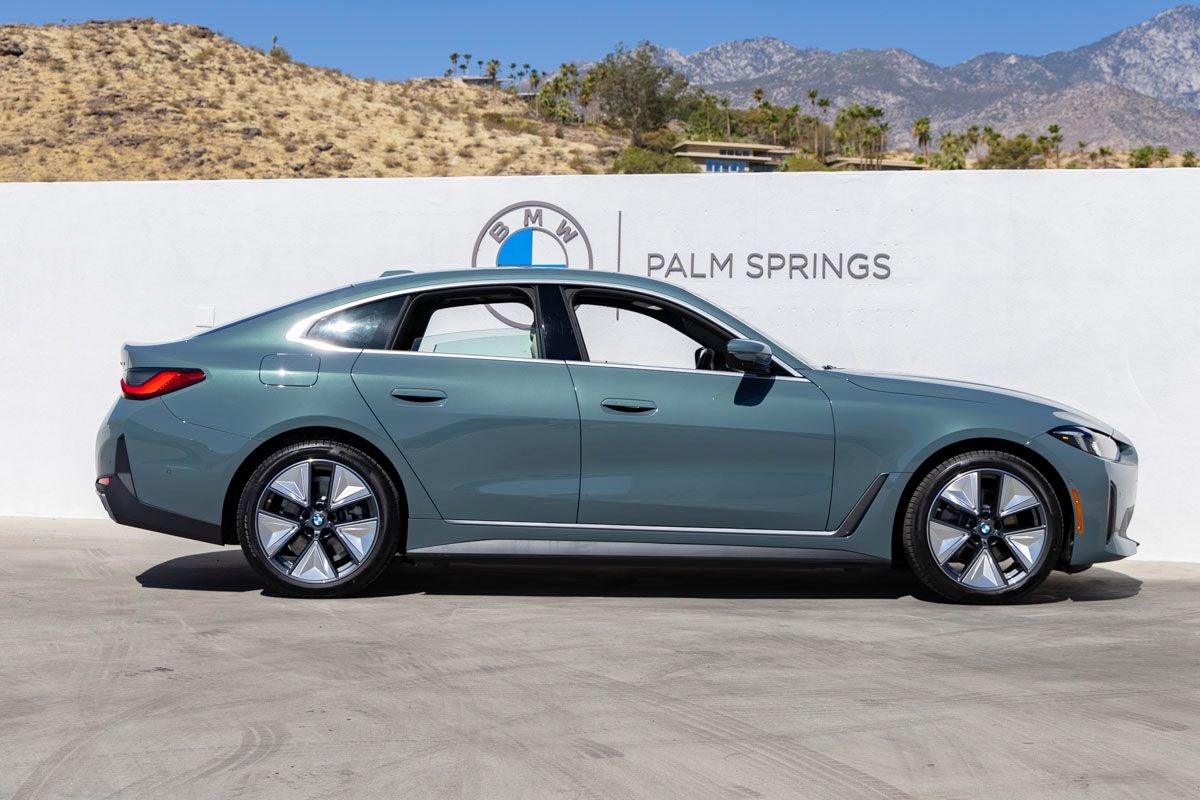 2026 BMW i4 eDrive40