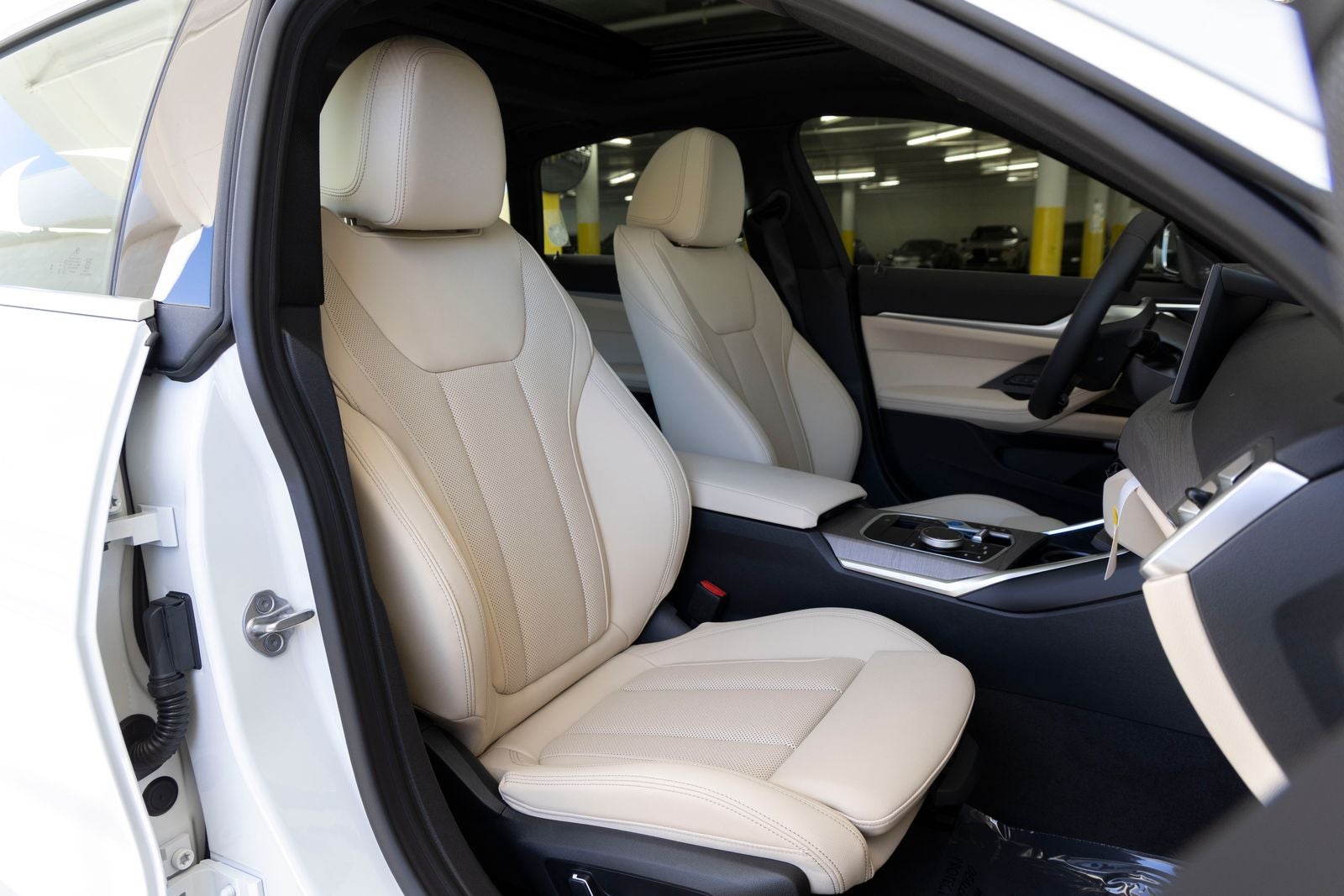 2026 BMW i4 eDrive40