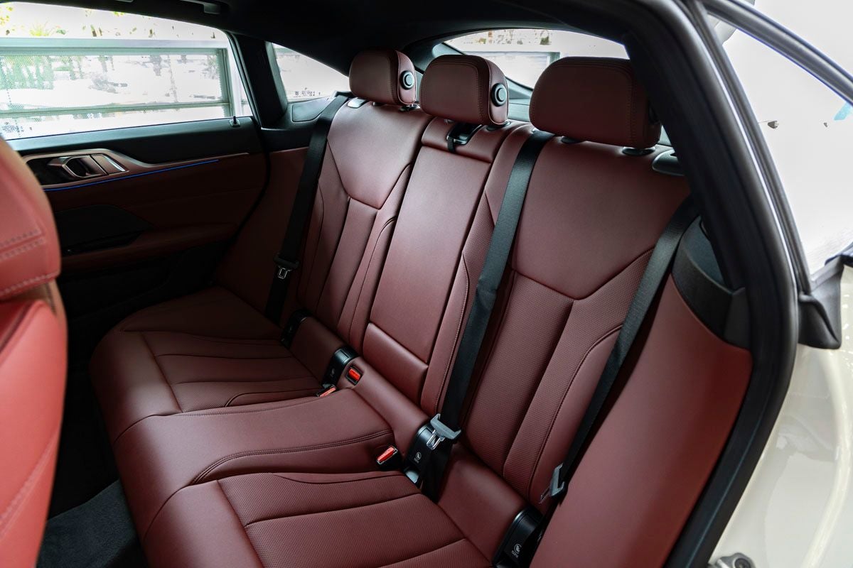 2026 BMW i4 eDrive40