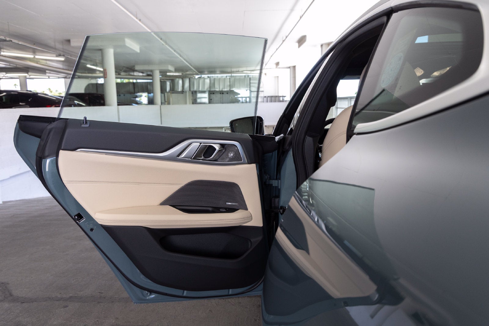 2026 BMW i4 eDrive40
