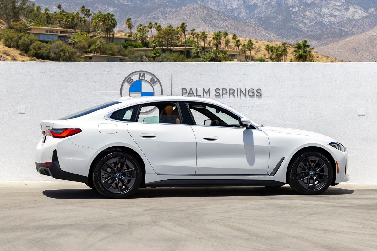2026 BMW i4 eDrive40