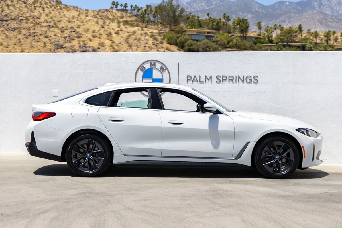 2026 BMW i4 eDrive40