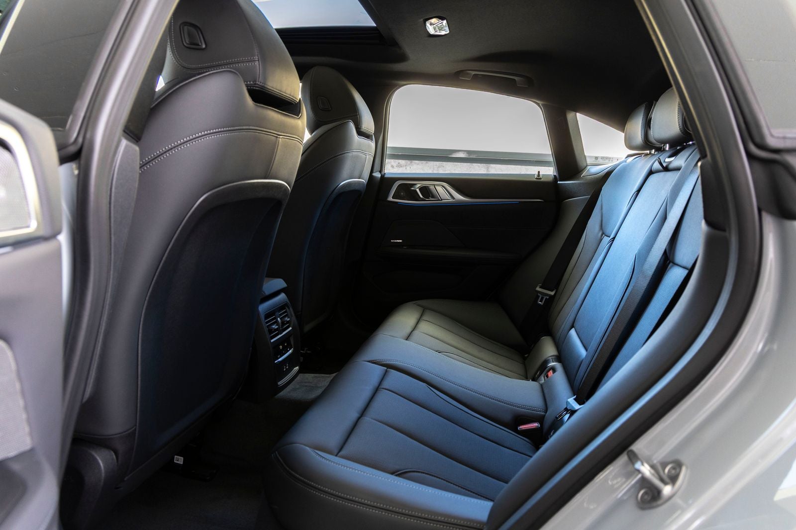 2026 BMW i4 eDrive40