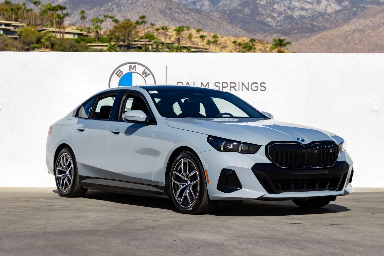 2027 BMW i5 eDrive40