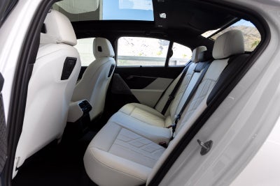 2027 BMW i5 eDrive40